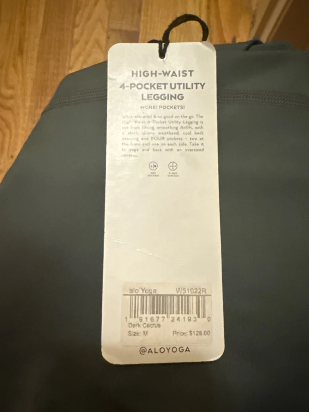 Alo Leggings